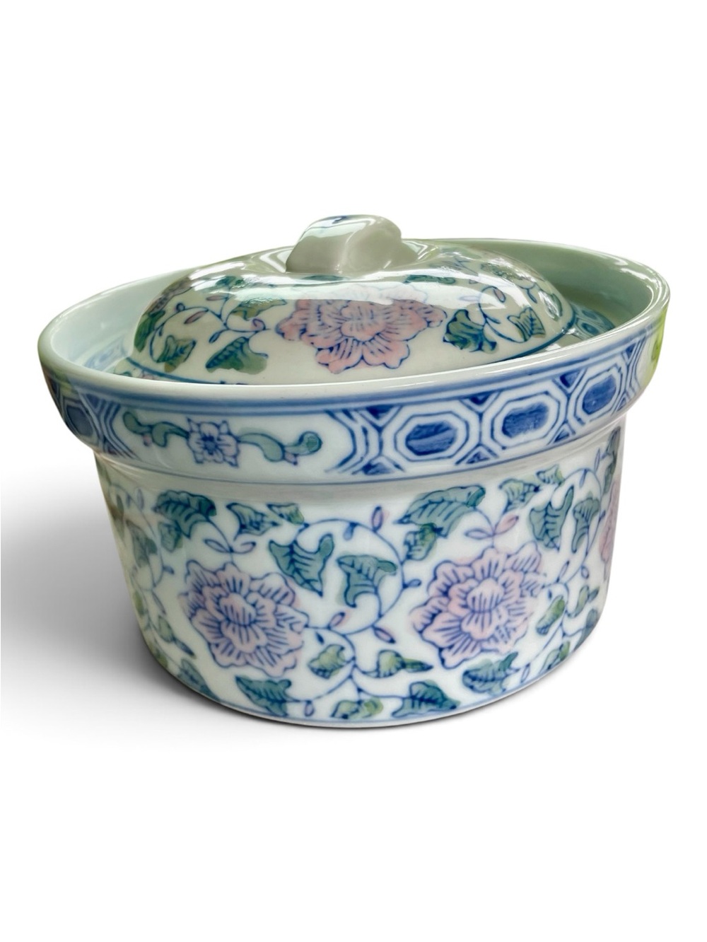 Ceramic serving bowl with domed lid, traditional Asian pattern, hand painted